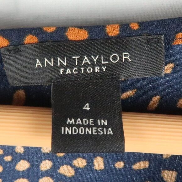 ANN TAYLOR FACTORY BLUE & ORANGE PRINT BUTTERFLY SLEEVE V NECK DRESS SIZE 4 - Picture 2 of 8